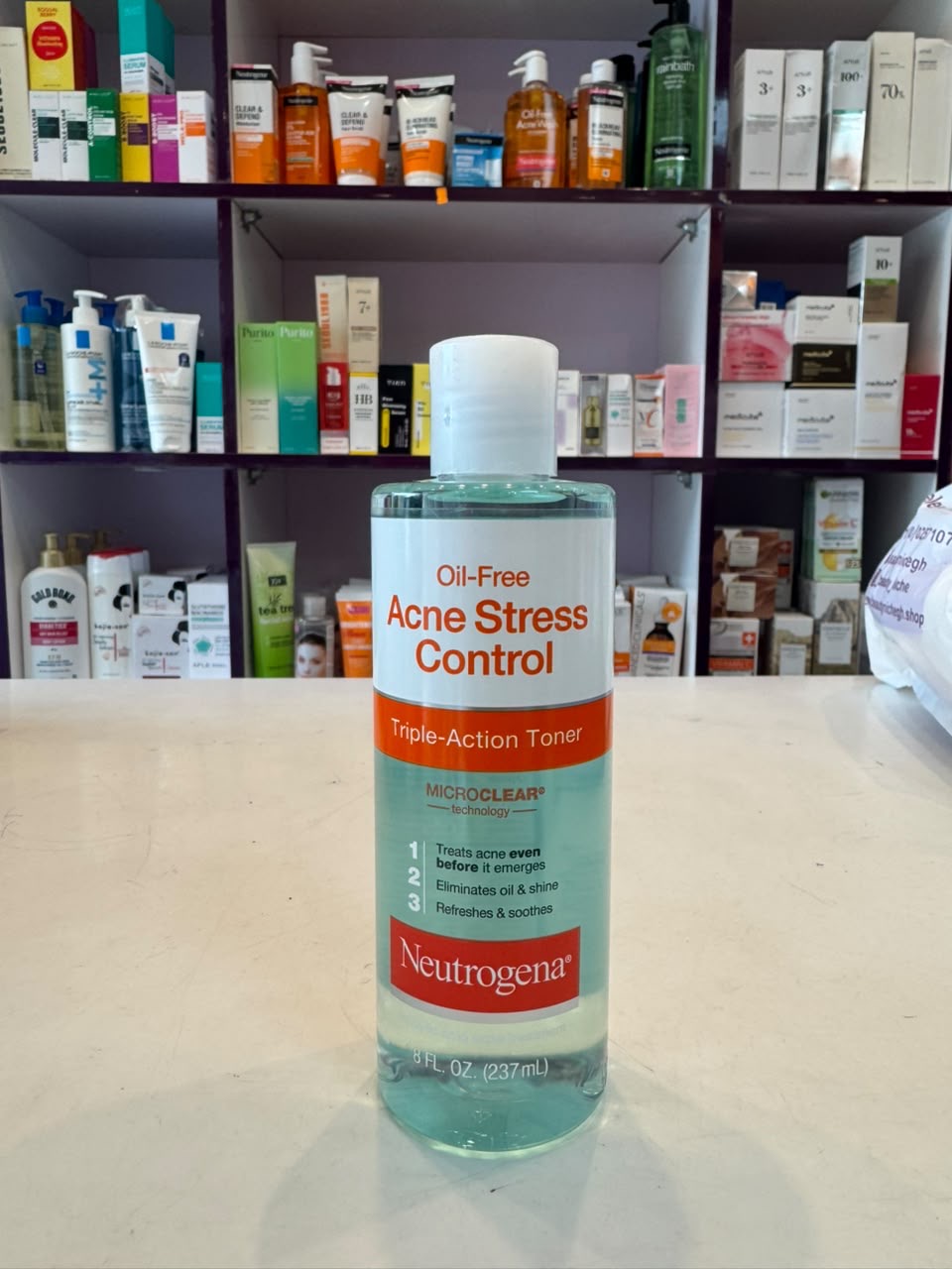 Neutrogena Oil Free Acne Stress Control TripleAction Toner