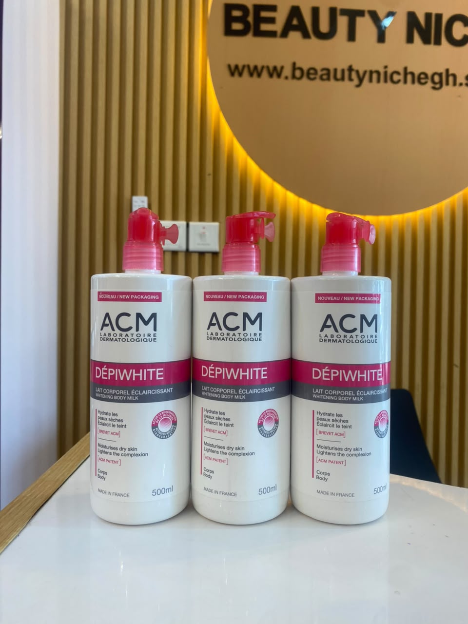 ACM Dépiwhite Whitening Body Milk