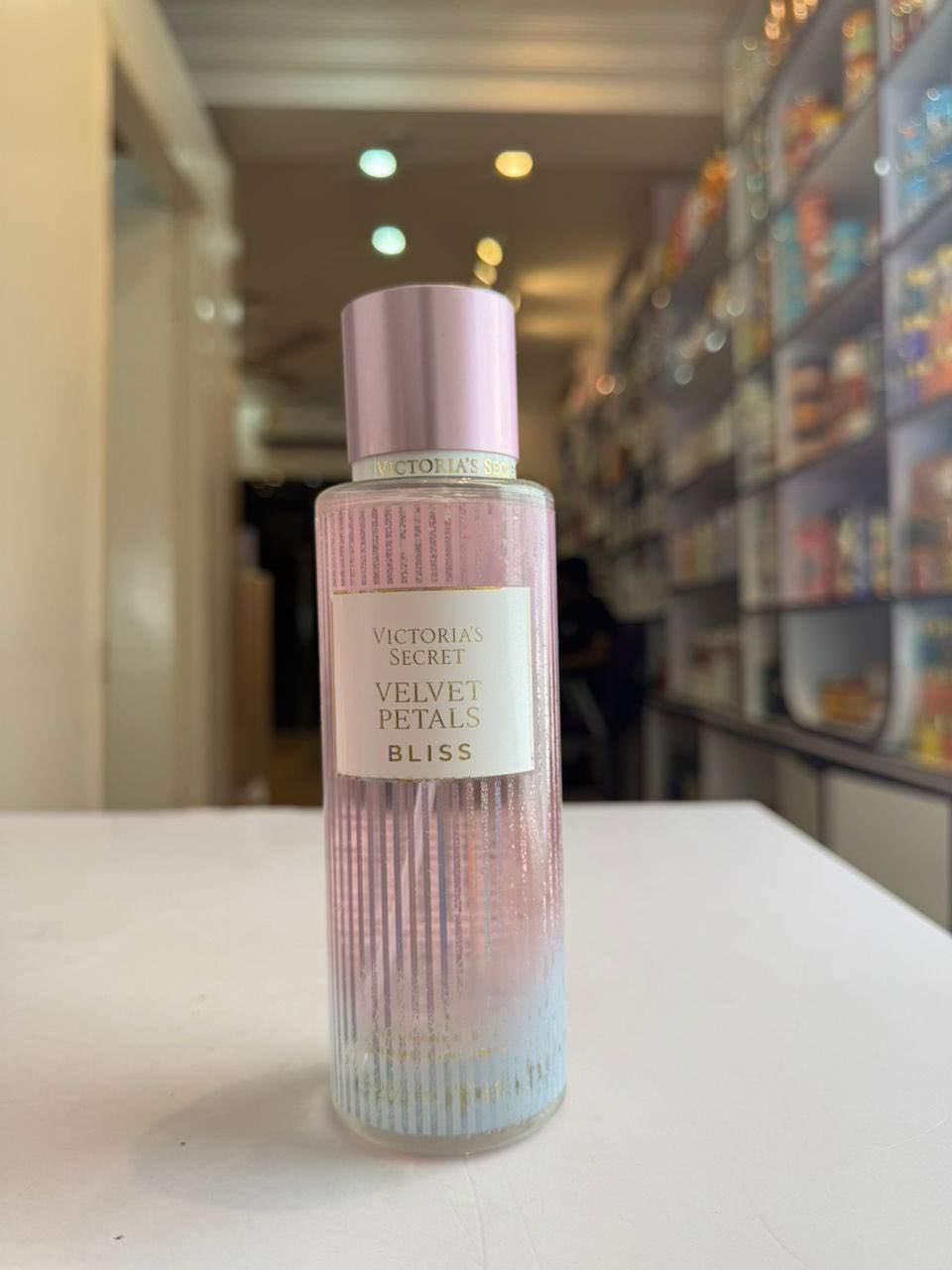 Victoria's secret Velvet Petals Body splash