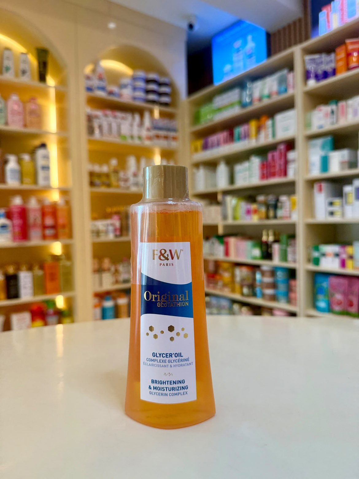 Fair and white glycer oil