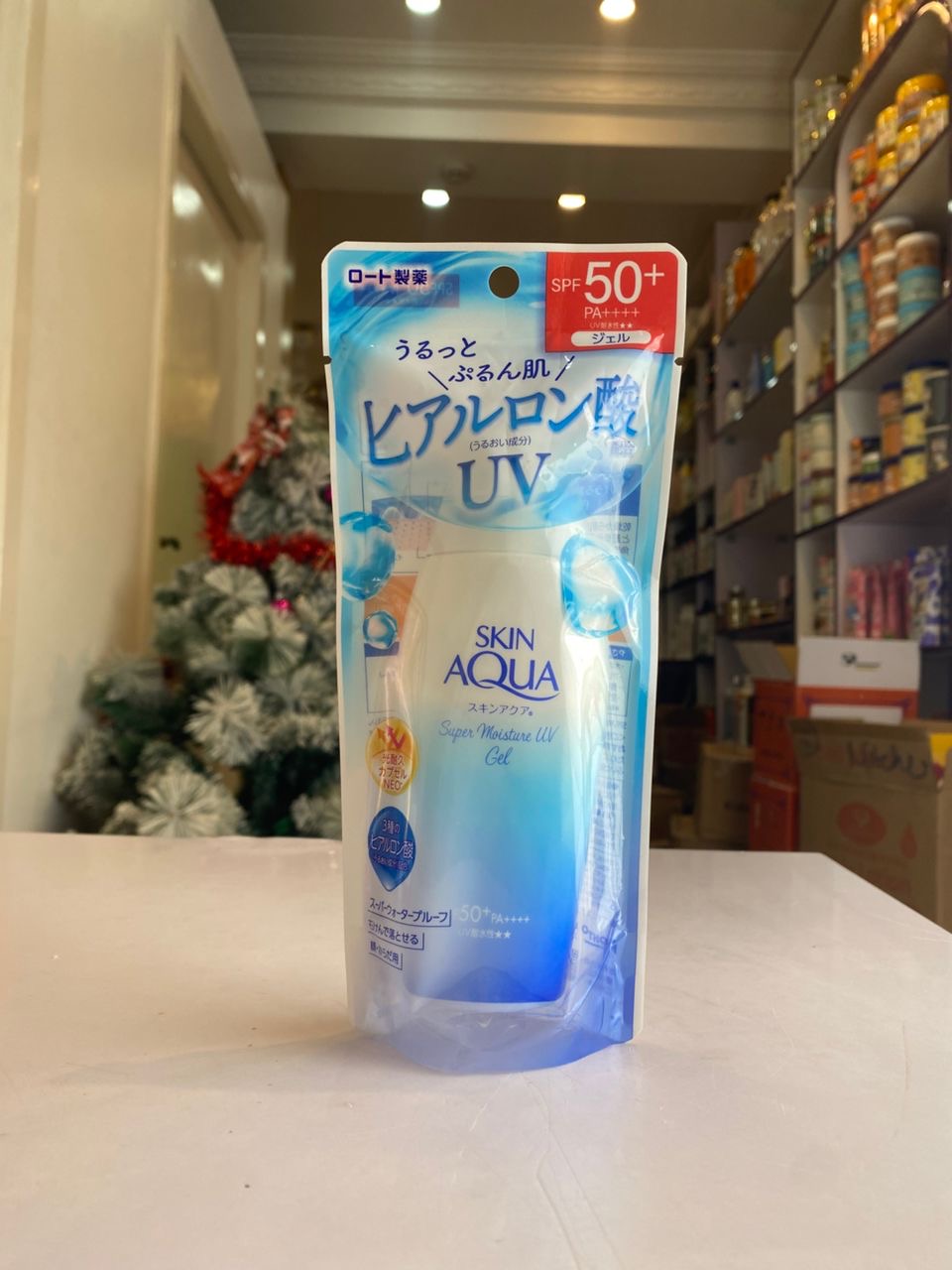 Skin Aqua Super Moisture UV Gel SPF 50+ PA++++