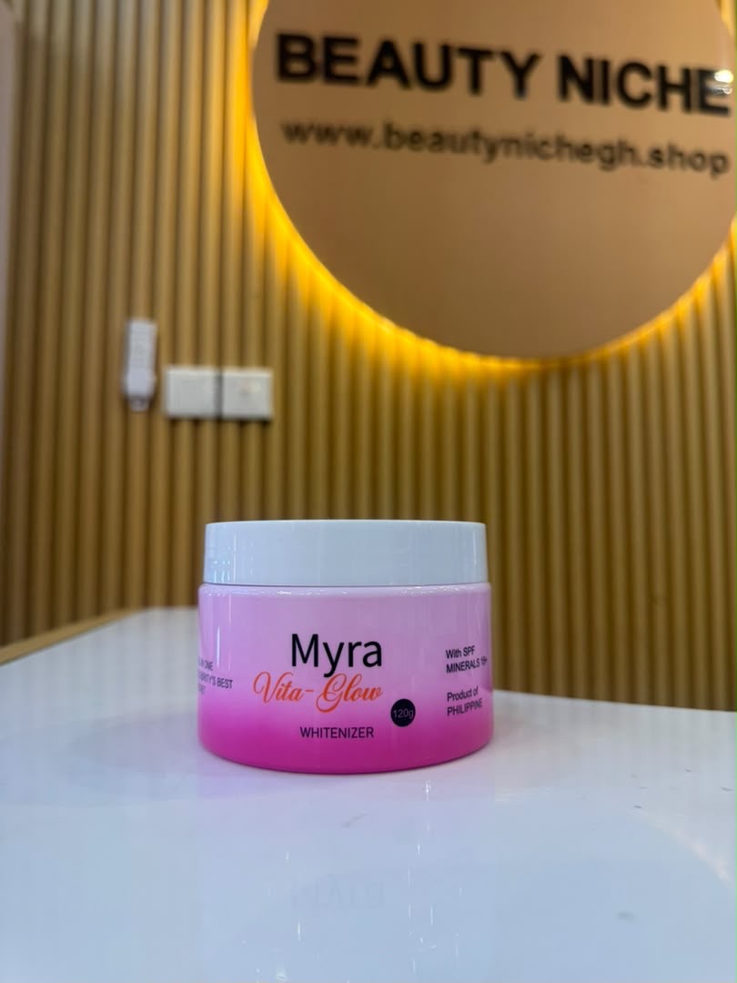 Myra Vita Glow Whitenizer Face Cream