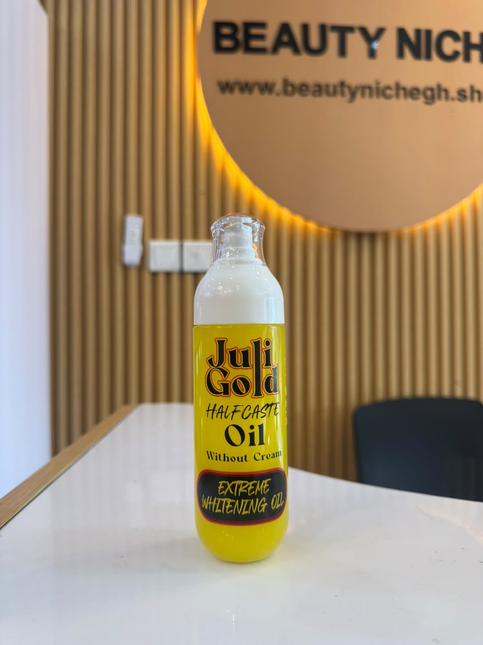 Juli Gold Halfcast Oil