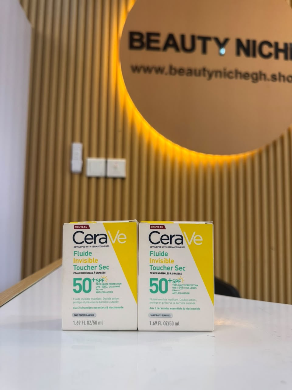 CeraVe Invisible Dry Touch Fluid SPF 50+