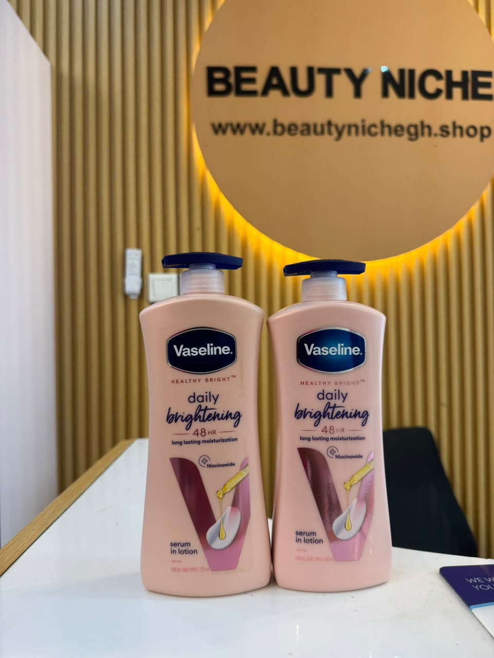 Vaseline Daily Brightening Lotion