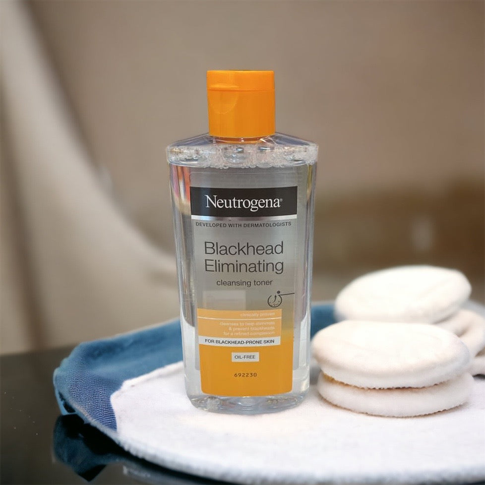 Neutrogena Blackhead Eliminating Facial Cleanser