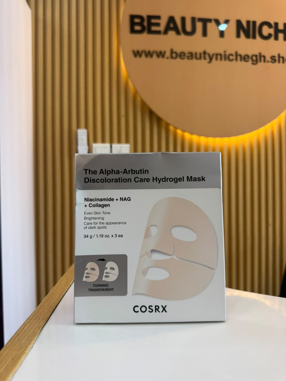 COSRX The Alpha-Arbutin Discoloration Care Hydrogel Mask