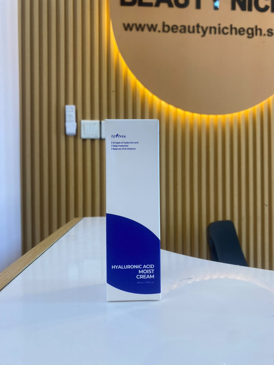 Isntree Hyaluronic Acid Moist Cream