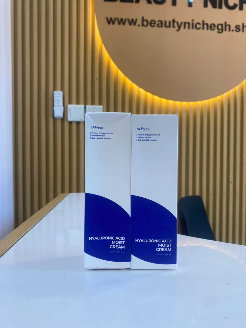 Isntree Hyaluronic Acid Moist Cream