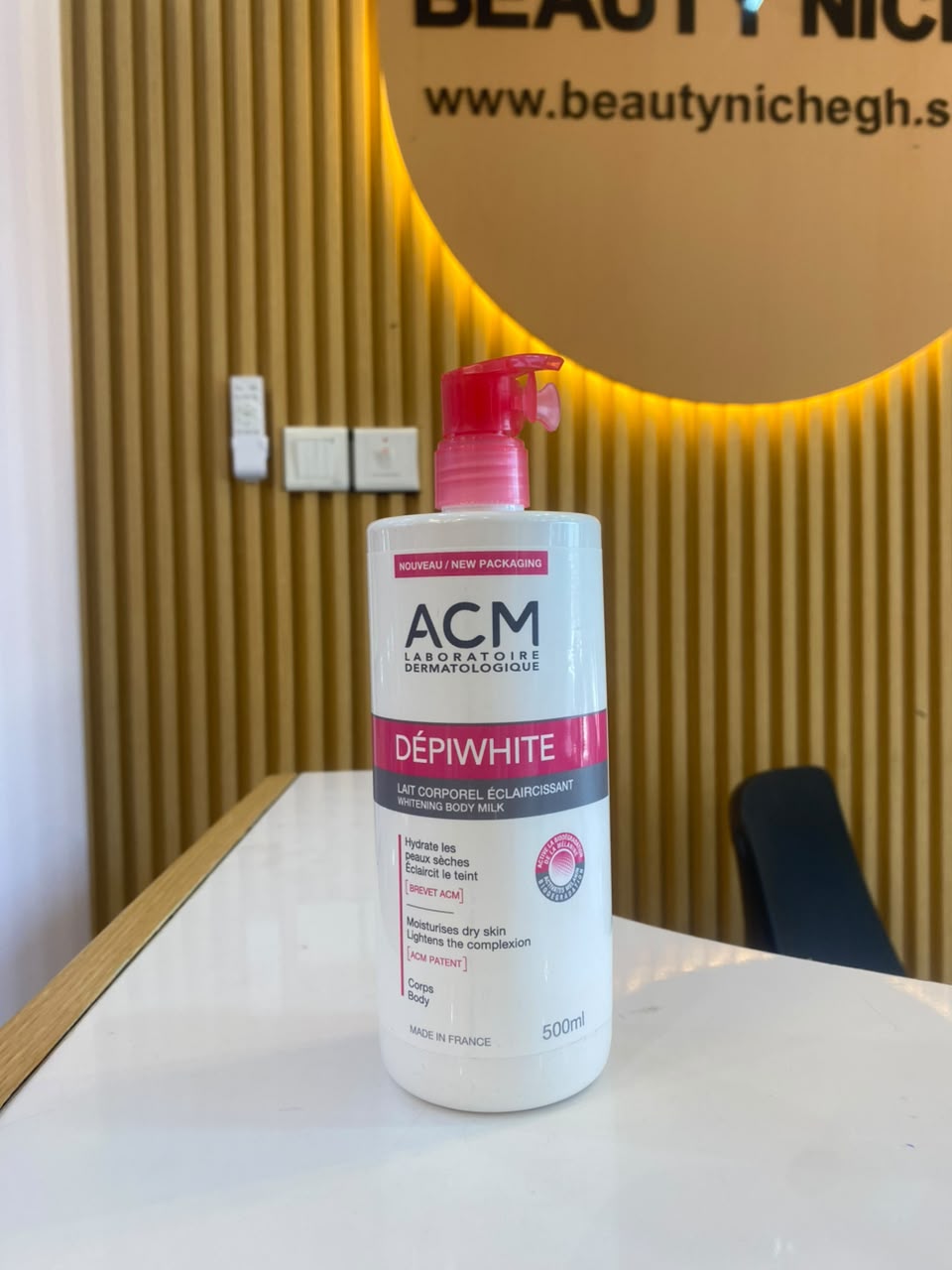 ACM Dépiwhite Whitening Body Milk