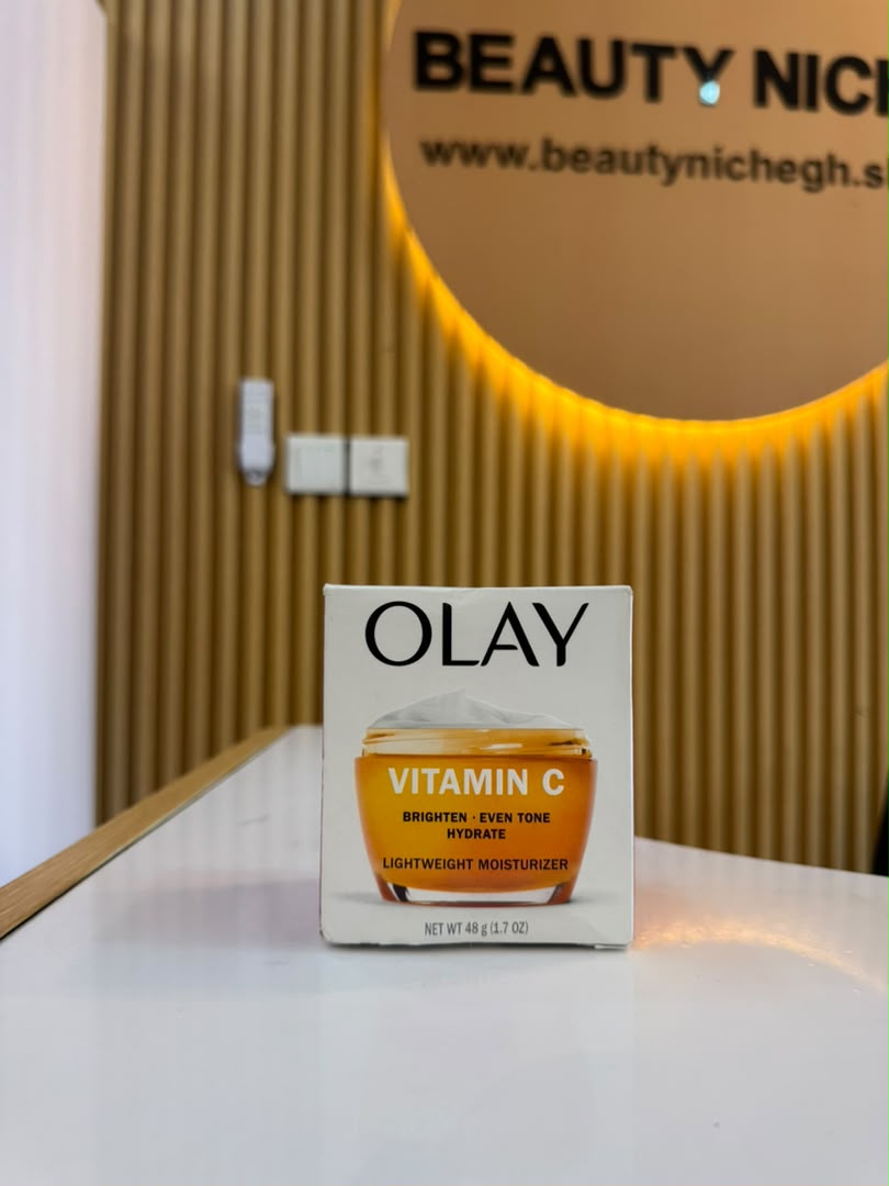 OLAY Vitamin C Brightening Lightweight Moisturizer