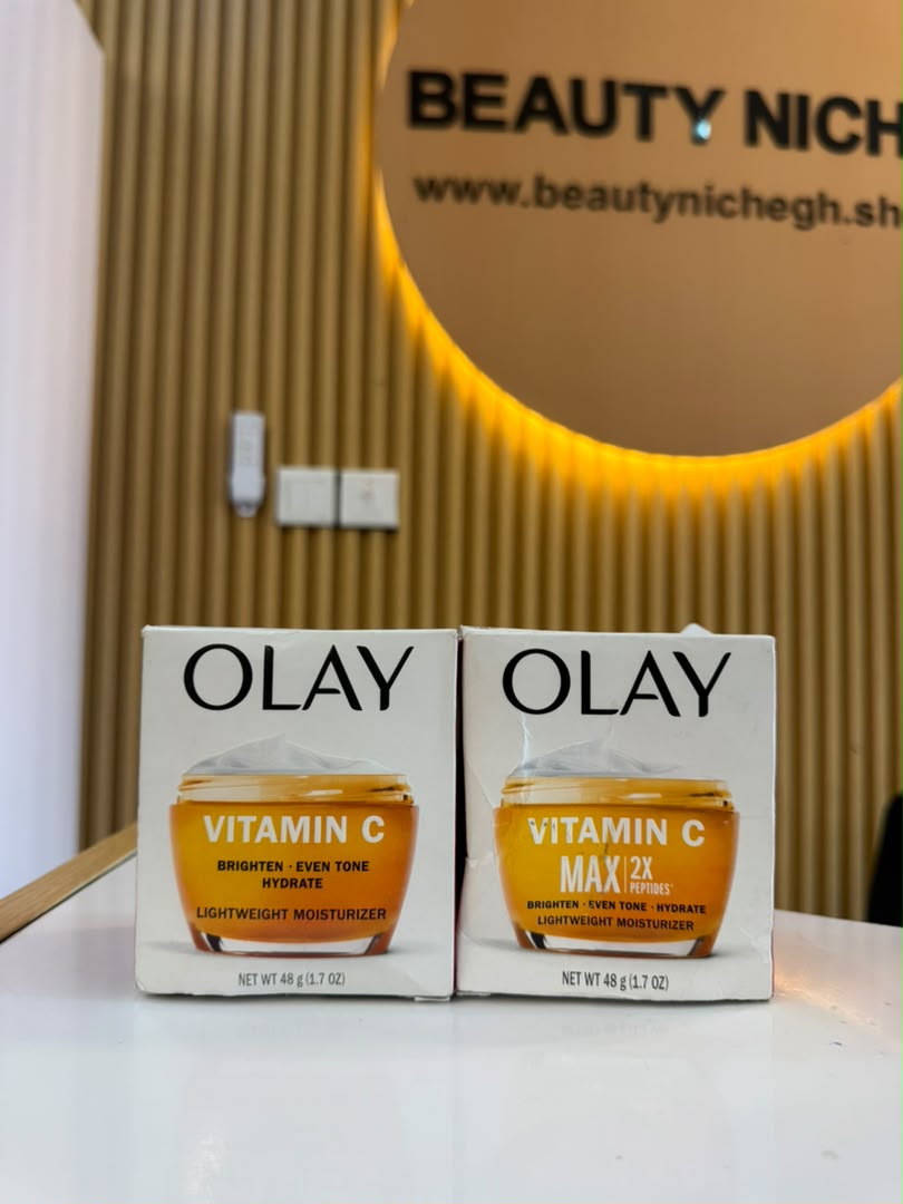 OLAY Vitamin C Brightening Lightweight Moisturizer