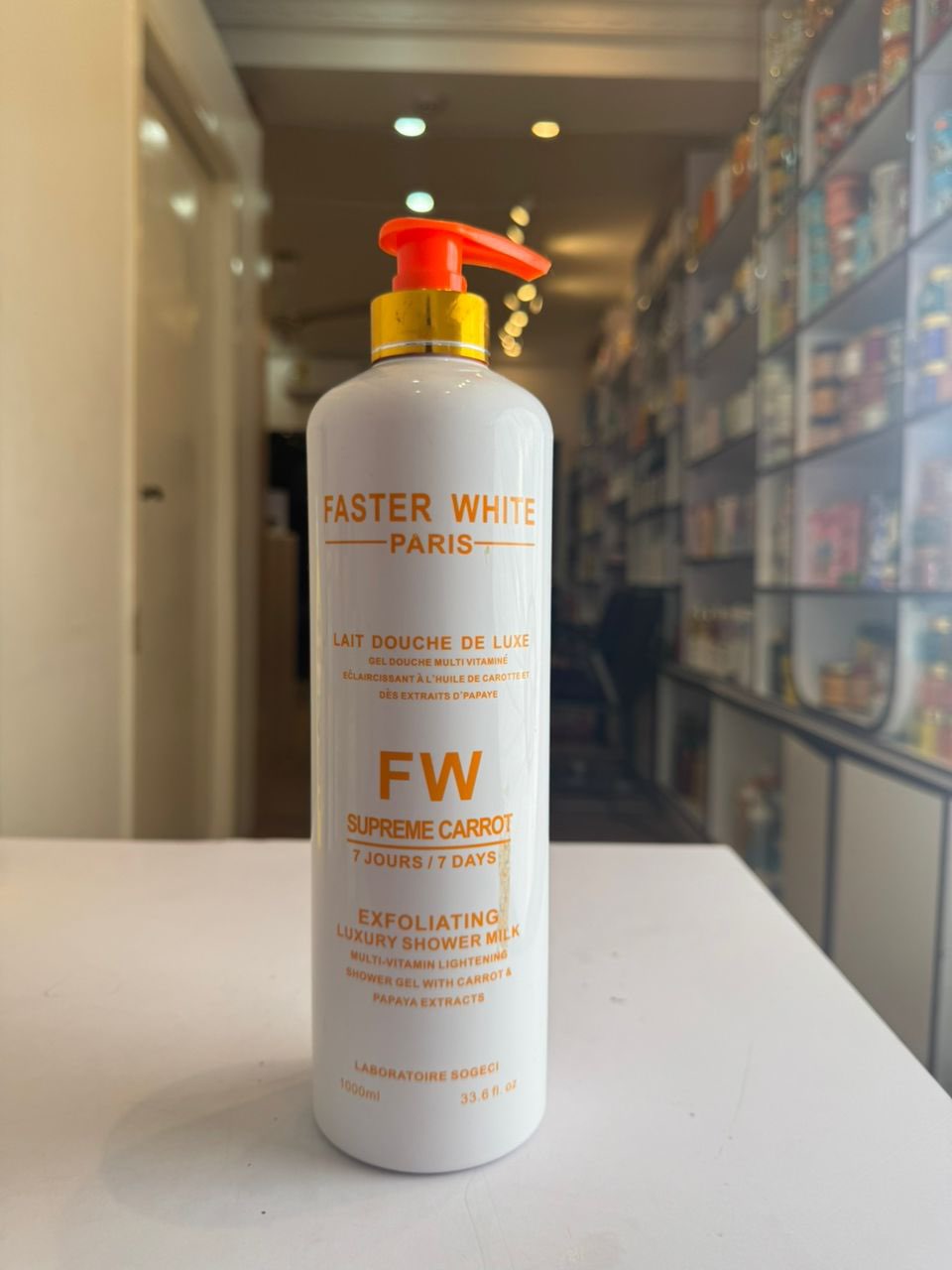 Faster White Supreme Carrot Shower gel