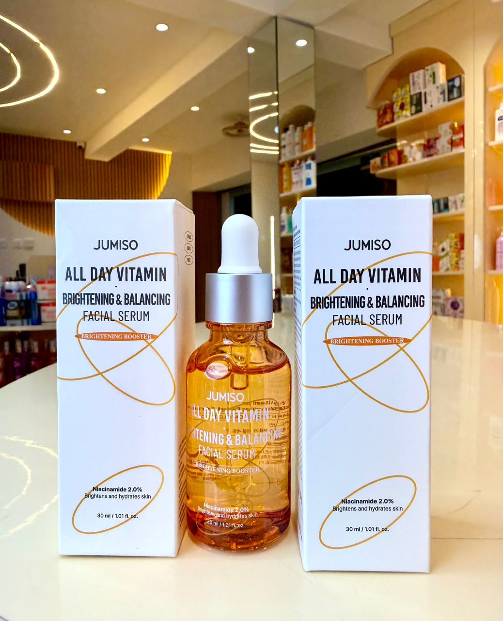 Jumiso ALL DAY VITAMIN Brightening & Balancing Facial Serum
