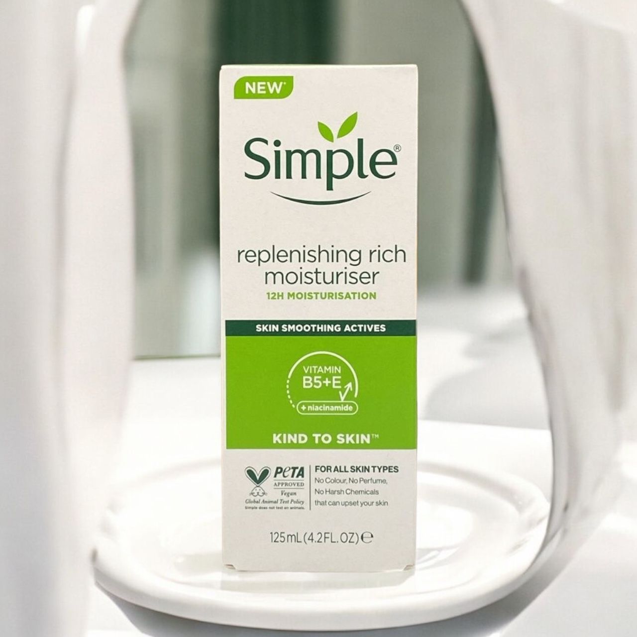 Simple Replenishing Rich Moisturizer