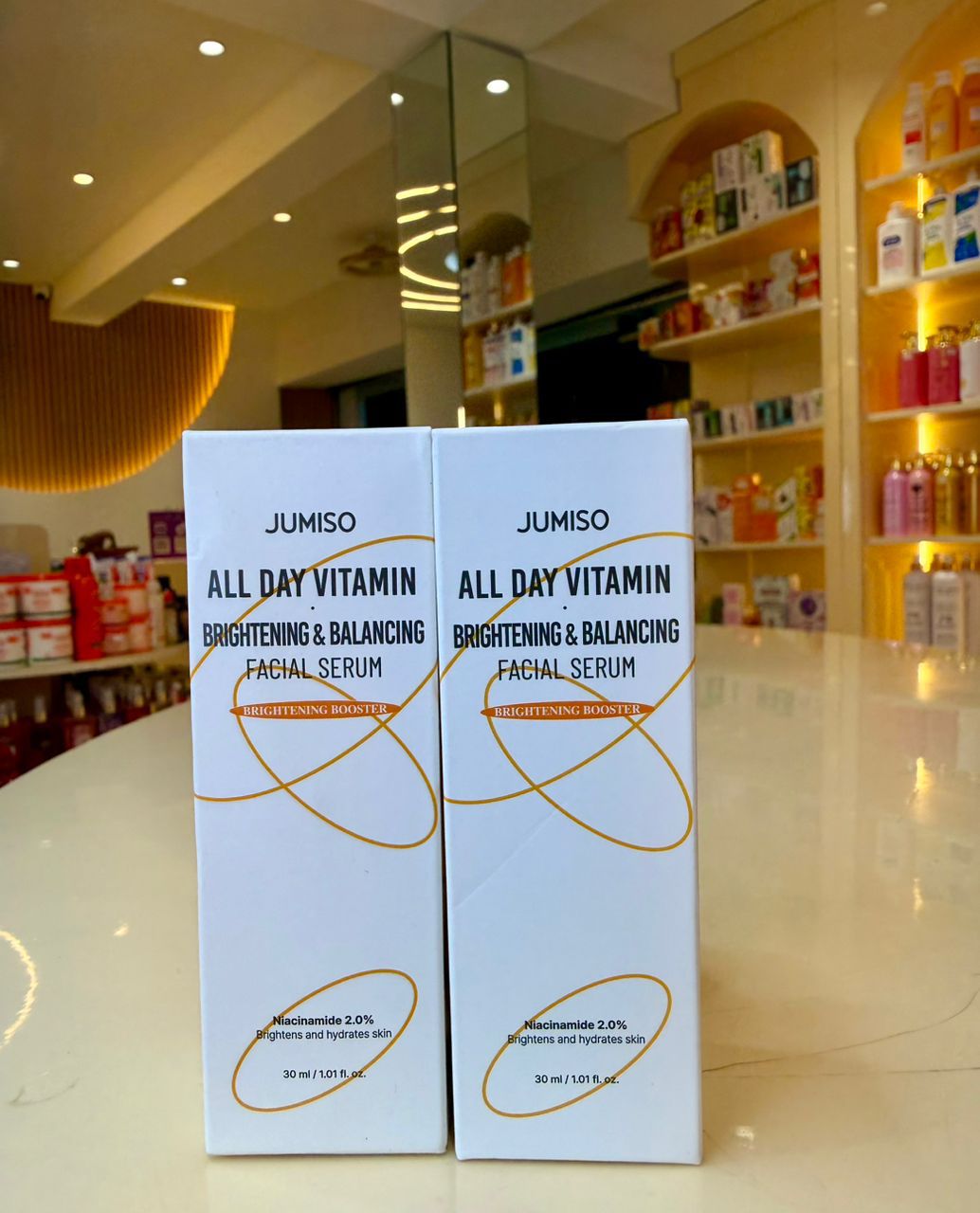 Jumiso ALL DAY VITAMIN Brightening & Balancing Facial Serum
