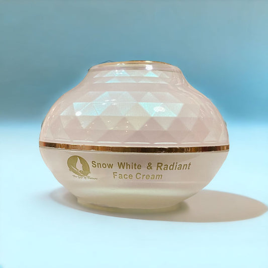 Snow White and Radiant Face Cream